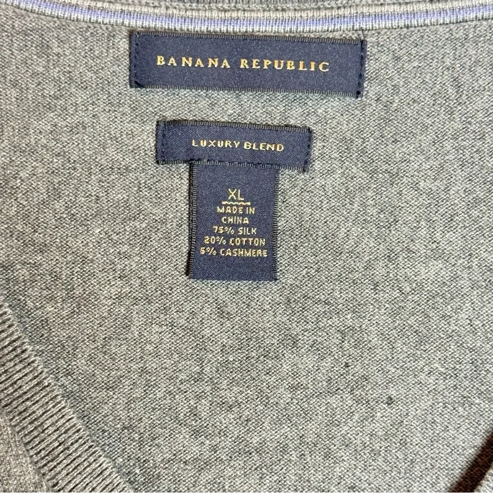Banana Republic Luxury Blend Silk Cashmere V-Neck Sweater Office Casual XL